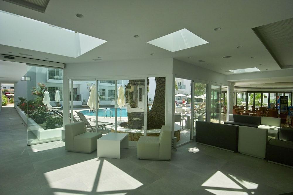 Balansat Resort Port de Sant Miguel Exterior foto